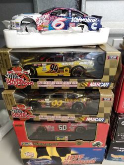 Race cars scale