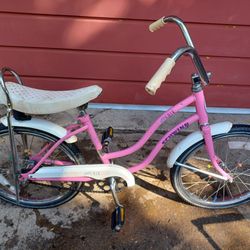 Schwinn Vintage Girl's 20" Bicycle, "Lil Chik"