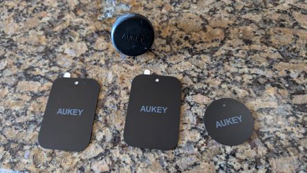 Aukey Phone Holder Magnet 