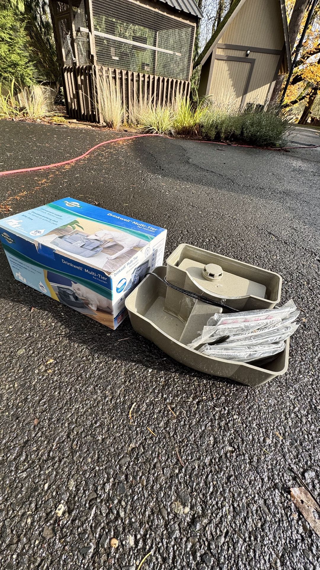Multi-Tier Pet Fountain and Replacement Filters