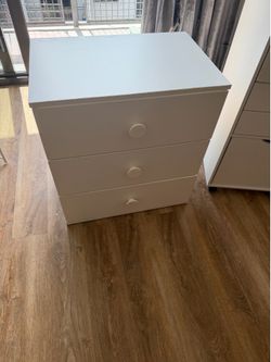 White 3-Drawer Chest Dresser