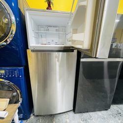 Refrigerador De 28” A Pagos $10 Enganche 