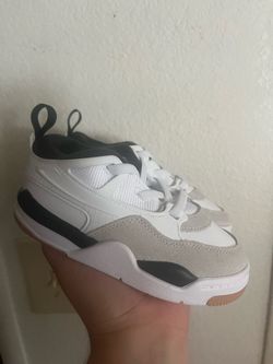 Toddler Jordan’s