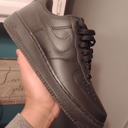 AF1 SIZE 9.5 