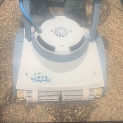 Dolphin Maytronics Pool Cleaner Pool Sweep