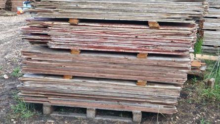 Reclaimed Cedar Pickets in Great Condition (pick up in Del Valle Austin)