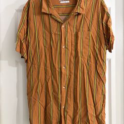 Urban Outfitters Men’s Button Up Casual Dress Shirt