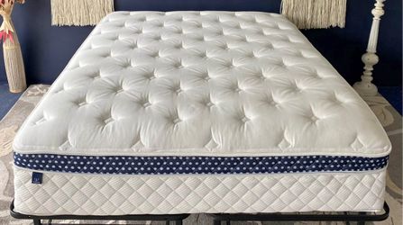 WinkBeds Hybrid Luxury Firm Queen Mattress