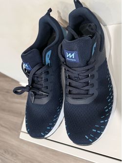 Men sneakers US size 10