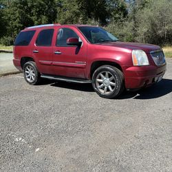 2008 GMC Yukon Denali