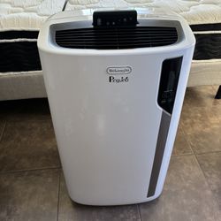De’Longhi Pinguino 4-in-1 Portable AC 