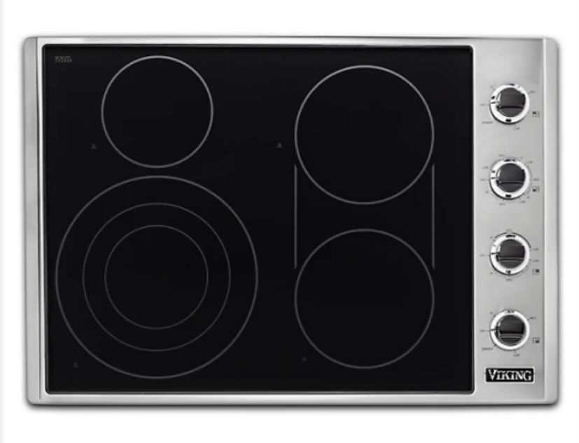 Viking 5 Series  VECU53014BSB 30 Inch Cooktop with QuickCook™ Surface Elements, Versatile Cooking Space, Bridge Element and Glass Ceramic Surface, and