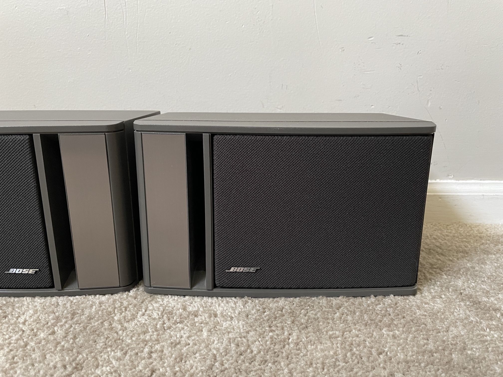 Bose 141 Home Bookshelf Speakers for Sale in Mount Prospect, IL OfferUp