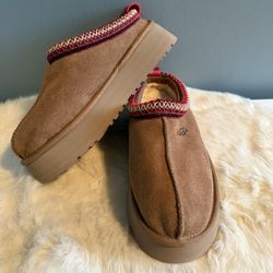 UGG Women’s Suede Tazz Platform Slippers