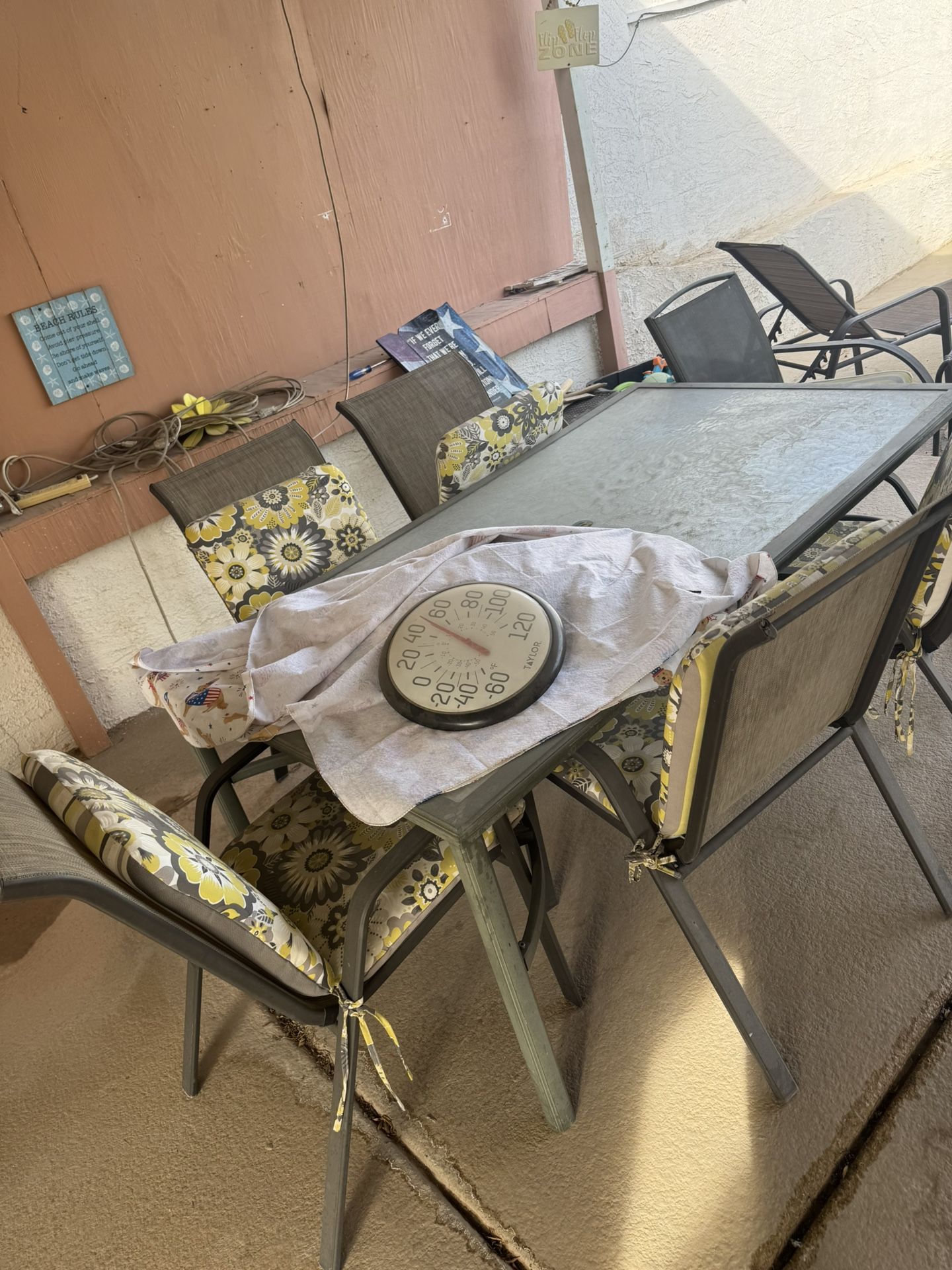 Back Yard Tables For Pool Side