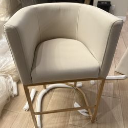 Brand New Barstool -  4 Pieces - 