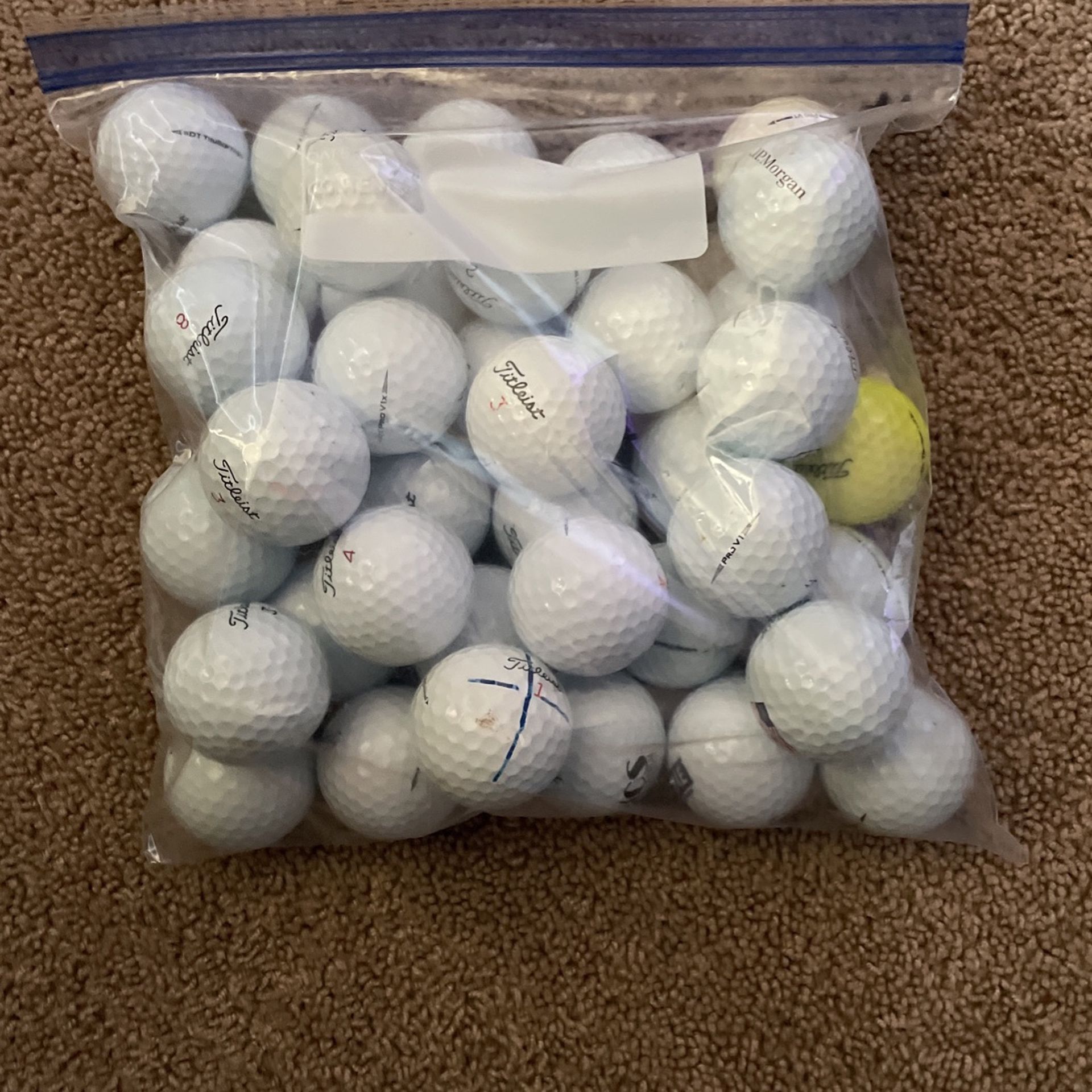 40 Titleist Golf Balls For Sale