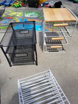Small metal cubby shelf  drawers 5 ec