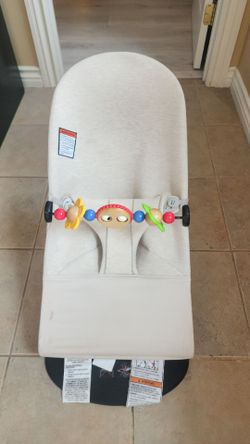 Baby Bjorn Beige Bouncer with toy bar