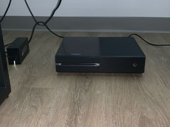 Xbox one - jus regular Xbox one
