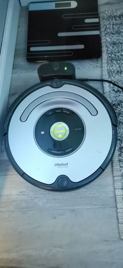 IROBOT ROOMBA