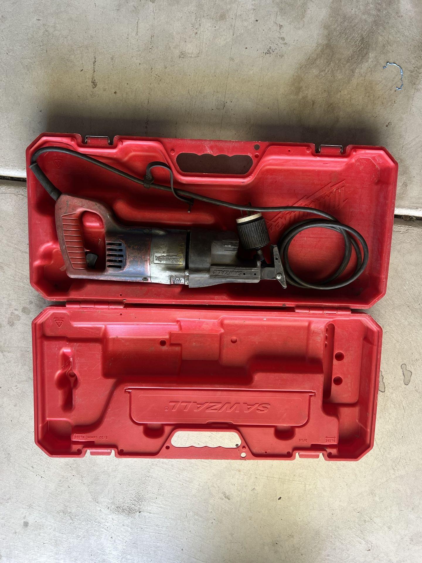 Milwaukee 15 Amp Sawzall  