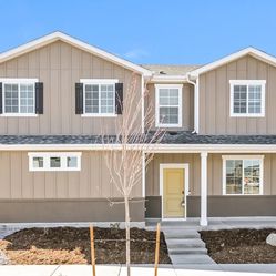 LOVELY SINGLE PROPERTY AVAILABLE NOW!!!