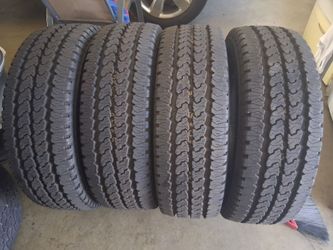Set de 4 Llantas LT265 70 17 firestone Nuevas