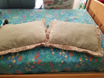 Pair Of Toss Pillows Seafoam Green