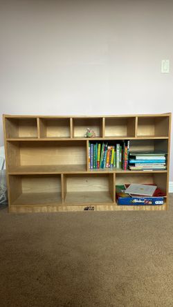 ECR 4 kids book case