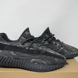 Size 10 - Adidas Yeezy Boost 350 V2 MX Dark Salt ID4811
