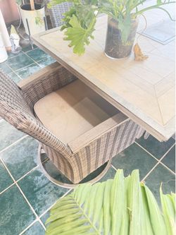 Patio table