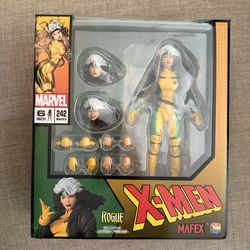 MAFEX No.242 Marvel Comics X-Men — Rogue Comic Ver.