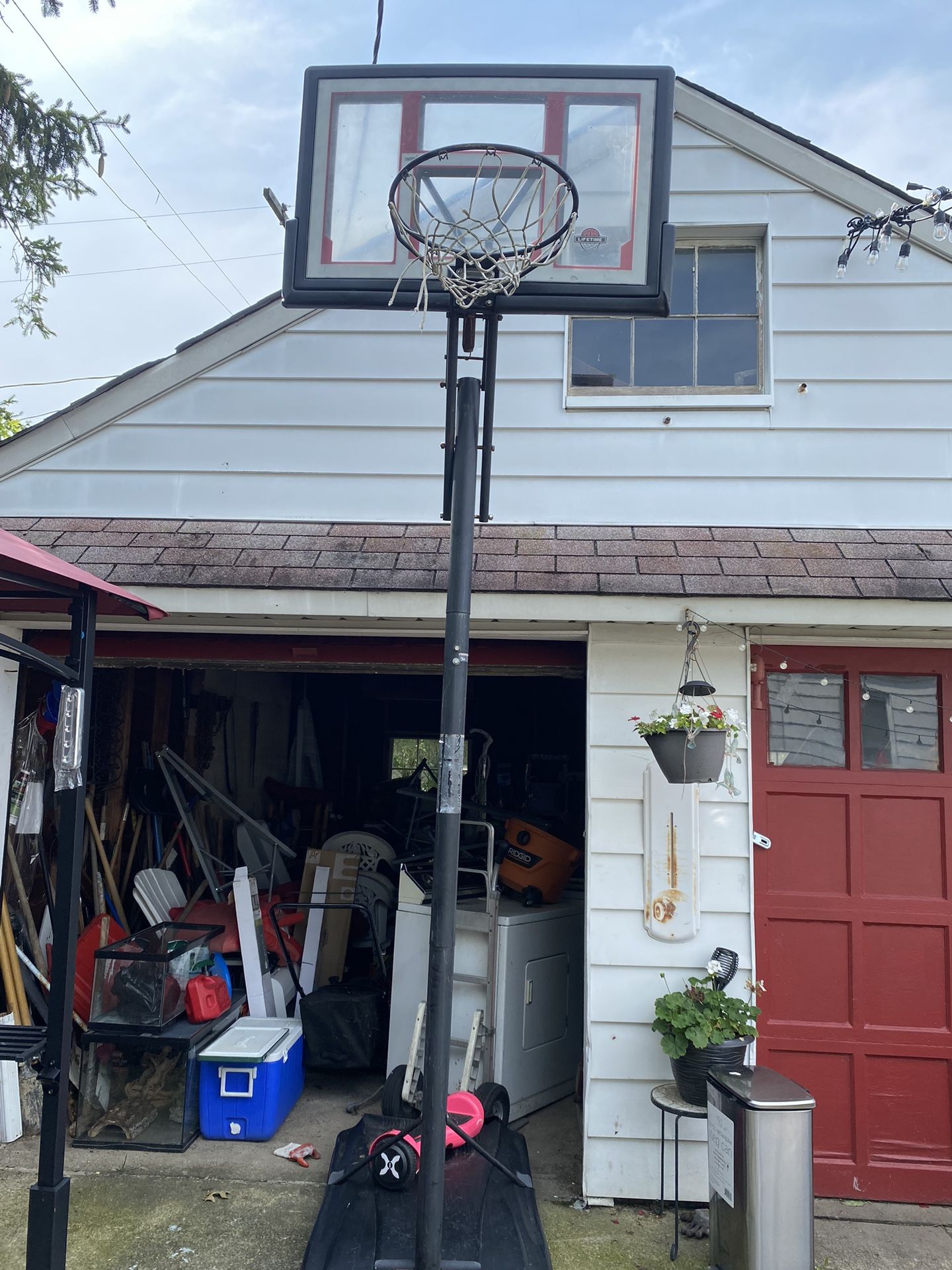     Adjustable Basketball Hoop