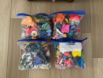 McDonald’s Toys Lot