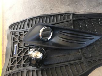 Fog light fiesta 2015 Left Side