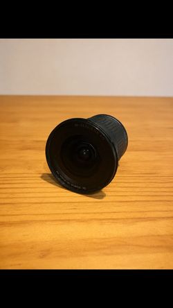 Nikon AF-P DX NIKKOR 10-20mm f/4.5-5.6G VR