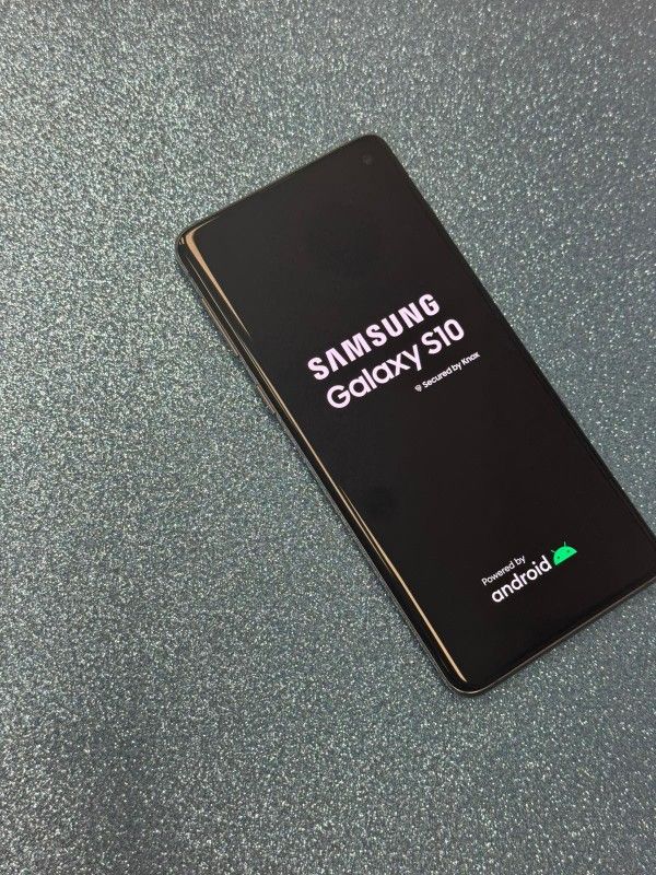 Samsung Galaxy S10 