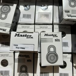Master Lock 1525 Key:V660