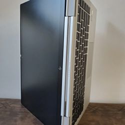 HP EliteBook Pro Laptop Intel Core i7 CPU 16 GB RAM 512 GB SSD 1080P LCD Webcam HDMI Wi-Fi & Bluetooth Wireless Ubuntu Linux