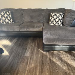 Sectional couch