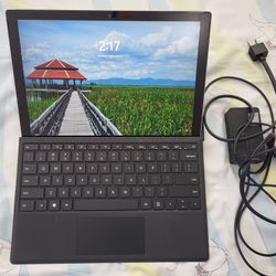 Microsoft Surface Pro 7 Plus 7+ Laptop Tablet Windows Touchscreen Intel i3 8GB RAM 128GB SSD