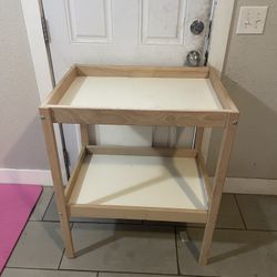 Changing table