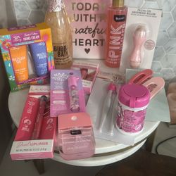 12 Item Gift Basket.  Can Customize 