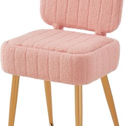 Cute Pink Chair