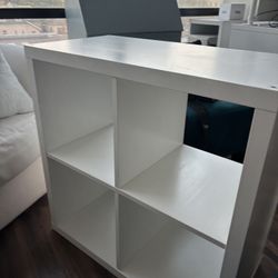 IKEA Kallax White Cube Storage Bookshelf 2x2