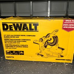 DEWALT 12" (305 mm) DOUBLE BEVEL COMPOUND SLIDING MITER SAW
