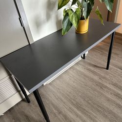 Adjustable Table/desk