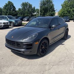 2017 Porsche Macan