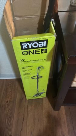 Ryobi ONE+ 18V 13" String Trimmer/Edger Kit